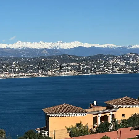 Vue Et Sur La Baie De Cannes Piscine 450m2 Randonnee Vtt Au Pied De L Esterel 公寓 *
